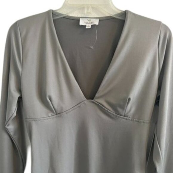 LIVE IN THE MOMENT Silver Gray Long Sleeve Deep V Plunge Bodysuit, Large - Picture 2 of 8